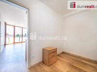 K pronájmu, byt 2+kk s lodžií a sklepem, ul. nám. Tomáše Bati, Sezimovo Ústí - 4