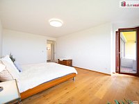 K prodeji, nadstandardní byt 3+kk s terasou, krásným výhledem na město, garáží a sklepem, Pod Horami 2670, Písek - 18