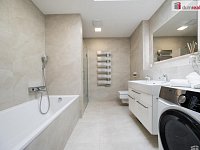 K prodeji, nadstandardní byt 3+kk s terasou, krásným výhledem na město, garáží a sklepem, Pod Horami 2670, Písek - 20
