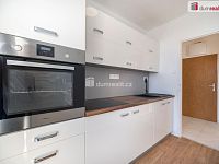 K pronájmu, zděný byt 2+1 s balkónem v nejvyšším podlaží + sklep, ul. Netolická čp. 272, Lhenice, okr. Prachatice - 6
