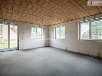 Prodej hrubé stavby s velkým pozemkem, Horní Jirčany - 9