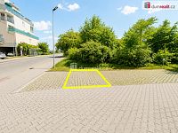 Světlý byt 2+kk s balkonem a parkovacím stáním, 42 m2 + 6 m2 balkon, 1p./2NP, Klecany - 20
