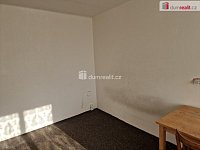 Pronájem bytu 1+kk, 26 m2, Praha - 3
