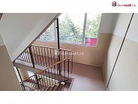 Světlý byt 2+1 po kompletní rekonstrukci, 62 m2 + 4 m2 balkon, 3.patro / 4 NP, OV, panel po rek, Praha 8 - 23