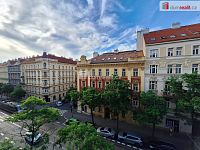 pronájem 3kk 72m2 P2 Vinohrady Chodská nezařízen - 3