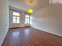 pronájem 3kk 72m2 P2 Vinohrady Chodská nezařízen - 6