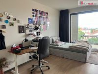 Pronájem 2kk 75m2 P10 Vinohrady Rezidence Korunní novostavba terasa garážové stání sklep částečně zařízeno - 17