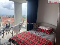 Pronájem 2kk 75m2 P10 Vinohrady Rezidence Korunní novostavba terasa garážové stání sklep částečně zařízeno - 19