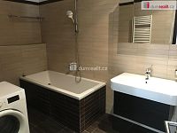 Pronájem 2kk 75m2 P10 Vinohrady Rezidence Korunní novostavba terasa garážové stání sklep částečně zařízeno - 4