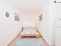Prodej bytu 1+kk 40m2 a Park. stání, Bohumínská, P9 - 10