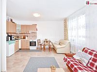 Prodej bytu 1+kk 40m2 a Park. stání, Bohumínská, P9 - 6