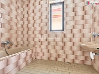 Prodej domu přímo u státního hradu a zámku Bečov nad Teplou - 14
