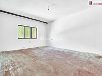 Prodej komerčního objektu přímo u státního hradu a zámku Bečov nad Teplou - 6
