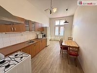 Pronájem bytu 3+1 92 m2 P5 Smíchov nezařízený 2x balkon cihla 