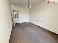 Pronájem bytu 3+1 92 m2 P5 Smíchov nezařízený 2x balkon cihla  - 5