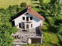 Prodej vícegeneračního rodinného domu s bazénem, Bystřice - Ouběnice, 300 m2 - 3