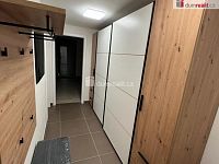 Krásný nový byt 1+kk v přízemí novostavby se zahrádkou a terasou - 11