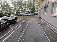 Krásný byt 3+1 po rekonstrukci ve třetím patře panelového domu na metru Háje - 17