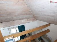 Pěkný mezonetový byt 3+1 v rodinné vile s možností užívat zahradu - 10