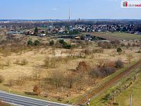 Prodej pozemku 912 a 811m2 v obci Libiš, okr. Mělník - 5