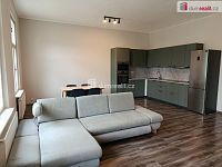 Velmi hezký a prostorný byt 3+kk po rekonstrukci, Praha 5 – Smíchov - 3