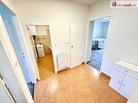 Pronájem bytu 2+1 s balkonem po kompletní rekonstrukci, 67 m², Praha 6 – Bubeneč - 16