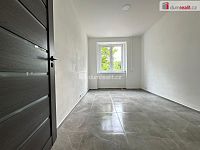 Pronájem nově zrekonstruovaného bytu 2+1 s parkovacím místem v Droužkovicích, okr. Chomutov - 8