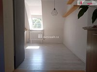 Zajímavý byt 3+1, 87 m2, ul.Severní, Karlovy Vary - 8