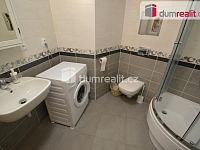 Pronájem 1+kk 38m2 P4 Nusle novostavba zařízený cihla  - 13