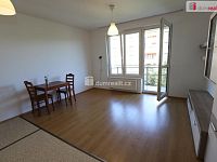 Krásný slunný vybavený byt 1+kk s terasou  a s parkovacím stáním v Čakovicích - 6