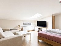 Pozemek 3.255m2 s výrobní halou, Lanžhot - 20