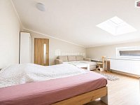 Pozemek 3.255m2 s výrobní halou, Lanžhot - 21