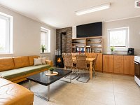 Pozemek 3.255m2 s výrobní halou, Lanžhot - 5
