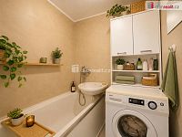 Krásné rodinné bydlení 3+1 s balkonem přímo u parku na Severní Terase - 6