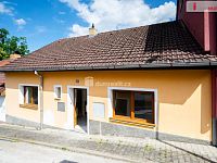 K prodeji, rodinný dům 3+1 s možností půdní vestavby s uzavřeným dvorem a garáží, ul. Prachatická 186, Lhenice  - 3