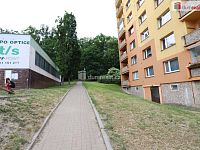 Pěkný byt 1+1 ve třetím patře panelového domu s výtahem - 15