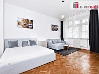 Pronájem bytu 2+1 51m2 P1 Nové Město Jungmannova