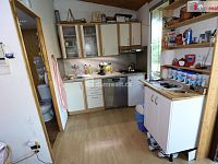 Rekreační chata s přenecháním nájmu pozemku - Praha Suchdol - 4