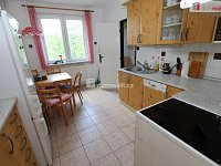 Rodinný dům s krásnou zahradou ve Stanovišti u Mariánských Lázní - 10