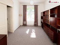 Světlý byt 3+1, 74,7 m2, 1.patro / 2 np, OV, zahrada 375 m2, Praha 5 - Smíchov