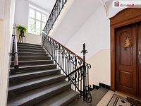 Světlý byt 3+1, 74,7 m2, 1.patro / 2 np, OV, zahrada 375 m2, Praha 5 - Smíchov - 14