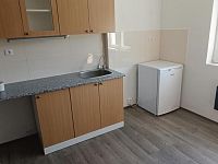 Pronájem bytové jednotky o dispozici 1+kk, ul. Nádražní, Benešov nad Ploučnicí - 3