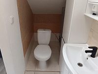 Pronájem bytové jednotky o dispozici 1+kk, ul. Nádražní, Benešov nad Ploučnicí - 9