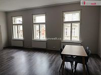 Velmi hezký a prostorný byt 3+kk po rekonstrukci, Praha 5 – Smíchov - 5