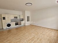Pronájem 3kk 85m2 P2 Vinohrady Italská