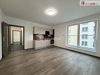 Pronájem bytu 2+kk, 48m2 v rezidenci Rolavská