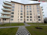 Pronájem bytu 2+kk, 48m2 v rezidenci Rolavská - 10