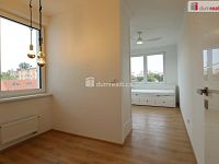 Pronájem nadstandardního bytu 3+kk s terasou, parkovacím stáním a sklepem - VaryLife, Karlovy Vary - 6