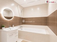 Moderní byt 2+1 po kompletní rekonstrukci ve vyhledávaných Všebořicích – stačí se nastěhovat! - 6