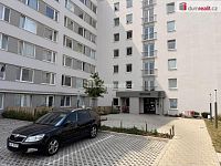 Prodej 1+kk Skyline Chodov - 13